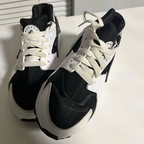 Nike Huaraches Run (GS) - Picture 11 of 12